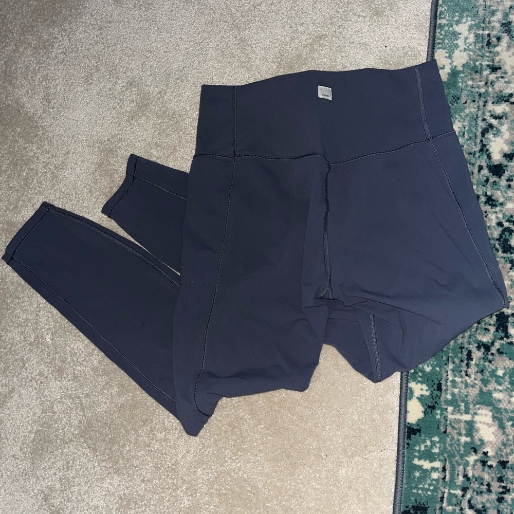 Vuori Blue-Grey Dream Knit Leggings